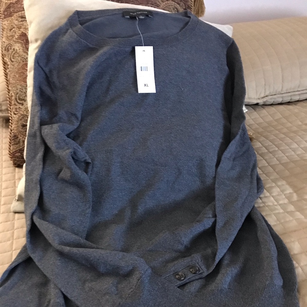 Women’s Grey Round Neck Sweater